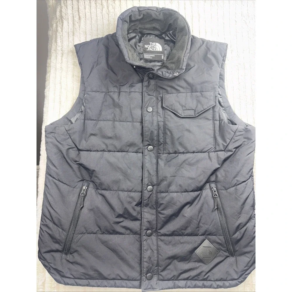 The North Face Mens Patricks Point Puffer Vest Black Medium Button Zip Pocket
